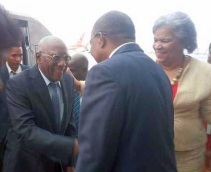Primer vicepresidente de Cuba llega a Angola para celebrar Día de la&nbsp;Liberación