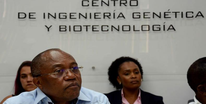 Angola aspira a ampliar colaboración con Cuba en materia de&nbsp;salud