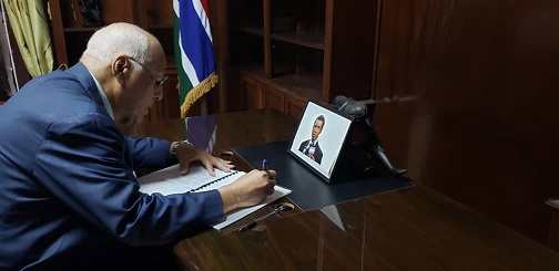 Vice Prime Minister of Cuba signs book of condolences for the death of the Gambian Vice President